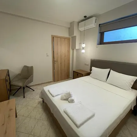 La Casa De Verano 斯卡拉索提罗斯